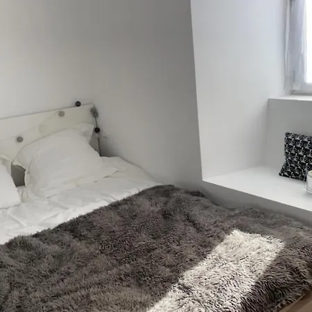 Avec Ouverte Apartment *